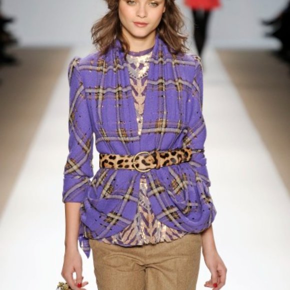 Nanette Lepore wool asymmetrical blazer & skirt 4 - Picture 2 of 16